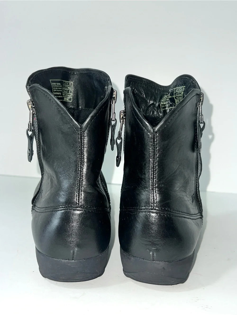 Josef Seibel Naly 24 Black Leather Ankle Boots Warm Lined Side Zip EU 38 US 7.5